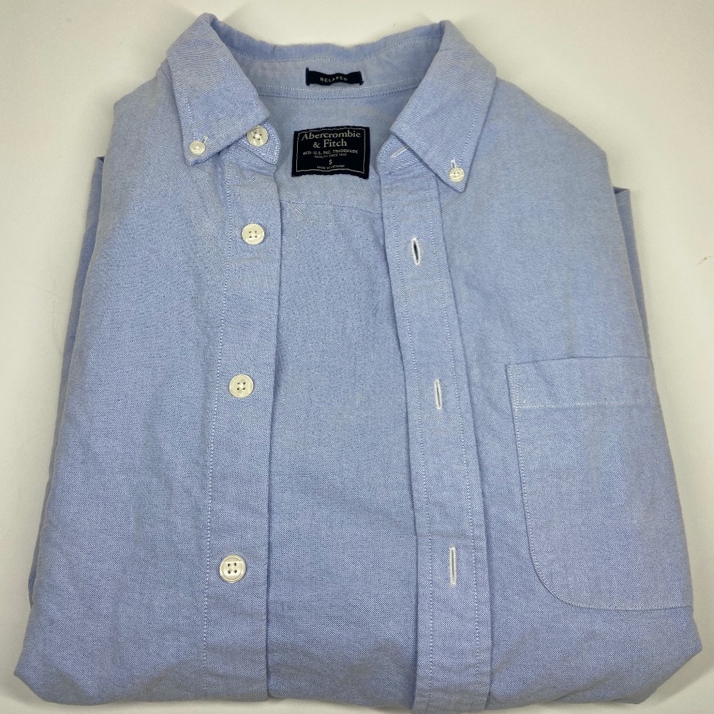 Abercrombie & Fitch Button-Down Long-Sleeve